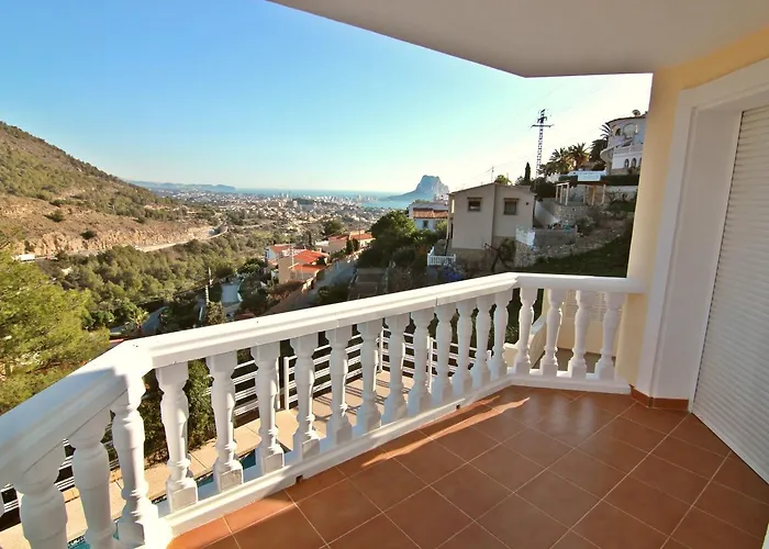 Maryvilla 1220 Villa