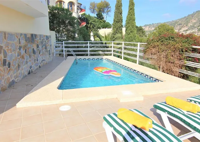 Maryvilla 1220 别墅